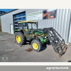 John Deere 1750 mit Forstaufbau &ndash; Bj. 1990, 50 PS, Glogger Doppeltrommelwinde 2 x 5,5 t mit Funk, Schmotzer Frontlader Hover Image