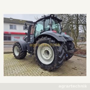Valtra T214 Hover Image